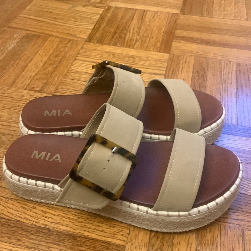 MIA espadrille sandal